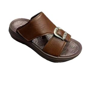 थोक बिक्री पुरुषों के आकस्मिक फैशन बकल स्ट्रैप खुले पैर की अंगुली पु चमड़े के आदमी स्लाइपर गर्मियों के अरबिक प्लेटफॉर्म समुद्र तट स्लाइड मैन स्लिपर - Product Image 5