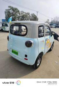 Voiture électrique miniature <span class=keywords><strong>2</strong></span> portes 4 places Moteur AC 1000W Démarrage à un bouton Toit ouvrant <span class=keywords><strong>Ventilateur</strong></span> Véhicule à énergie nouvelle pour la conduite dans les zones industrielles et panoramiques - Product Image 6