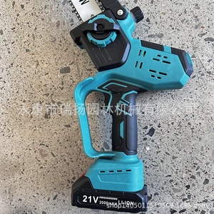 Mini motosierra de 8 pulgadas con motor sin escobillas a batería para cortar árboles, trabajar la madera y uso en jardinería - Product Image 5