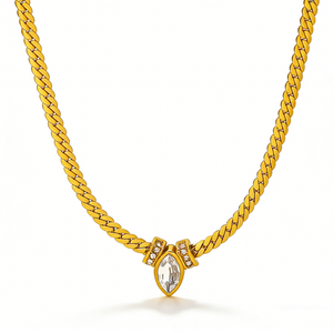 Collana in Acciaio Inossidabile Impermeabile Antiossidante con Catena Piatta Placcata in Oro 18K e Cristalli di Zirconio - Product Image 6