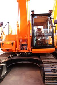 가와사키 22 T 엔진 고성능 굴삭기 CDM6225 - Product Image 5