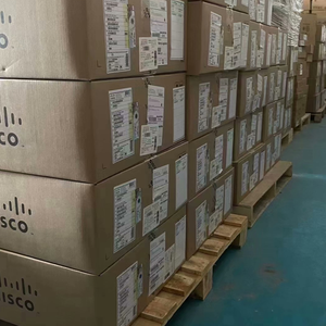 Commutateur de IE-3200-8P2S-E de marque Cis-co Commutateurs à bouton-poussoir Network Essentials 240W 8 ports PoE/PoE + Double entrées d'alimentation CC - Product Image 5