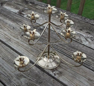 Portavelas de copo de nieve de estrella en aluminio de latón con diseño de árbol festivo Ideal para decoración navideña del hogar y decoraciones navideñas - Product Image 4