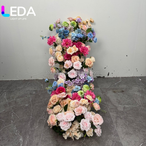 Chemin de table en fleurs artificielles LEDA, eucalyptus vert, rose blanche, pour décoration de table - Product Image 6