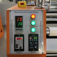 Prensa térmica rotativa de 1.2m con calentamiento por aceite, rollo a rollo, automática de alta velocidad para transferencia por sublimación, opcional con rebobinado automático y antidesviación