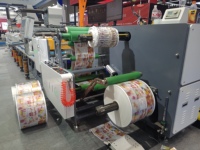 Presse d'impression flexographique modulaire 8 couleurs pour étiquettes de film rétractable, sacs en plastique, étiquettes de vin, 150 m/min, machine haute performance