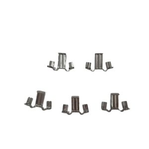 Kit de clips de drainage d'eau pour panneaux solaires à installation facile Caractéristiques essentielles pour un système de montage solaire efficace - Product Image 5