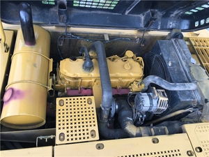 รถขุดตีนตะขาบ Caterpillar 325D มือสอง ปี 2026 กำลังมาแรง น้ำหนัก 25 ตัน ขนาดกลาง พร้อมส่ง FOB เซี่ยงไฮ้ จัดส่งรวดเร็ว - Product Image 6