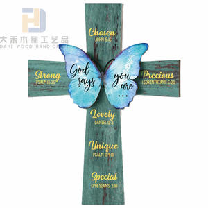 Mariposa cristiana Oración inspiradora Inscrita Bendita <span class=keywords><strong>Cruz</strong></span> <span class=keywords><strong>de</strong></span> madera Versículo <span class=keywords><strong>DE</strong></span> <span class=keywords><strong>LA</strong></span> Biblia <span class=keywords><strong>Cruz</strong></span> <span class=keywords><strong>de</strong></span> madera Decoraciones <span class=keywords><strong>de</strong></span> pared para <span class=keywords><strong>la</strong></span> decoración del hogar - Product Image 1