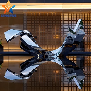 Scultura Astratta a Nastro in Acciaio Inossidabile Argentato Lucido Personalizzata per Giardini Moderni, Piazze e Decorazioni Paesaggistiche Immobiliari - Product Image 2
