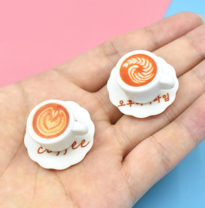 Dijes de Comida al por Mayor, Tazas de Café de Resina, Dijes de <span class=keywords><strong>Crocs</strong></span> de Resina, <span class=keywords><strong>Adornos</strong></span> Miniatura 3D para Manualidades - Product Image 2