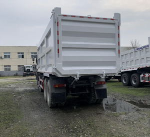 Hoge Kwaliteit Sinotruk Howo Dump Truck 8X4 12 Wheeler 380hp 400hp 430hp Motor Handmatige Kiepwagen Te Koop - Product Image 6