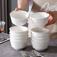 Service de table en céramique noire 16 pièces pour 4 personnes, comprenant assiettes plates, bols à soupe et tasses