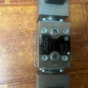Vanne solénoïde HaWe HBVP16G 124 8W 4 voies, port 1/2 pouce, fabrication allemande, commande hydraulique - Product Image 5