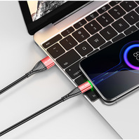 Venta caliente de fábrica Nueva llegada Luz LED verde Cargador rápido Tipo C Nylon Cable USB 2M USB Tipo C PVC Teléfonos móviles Computadoras