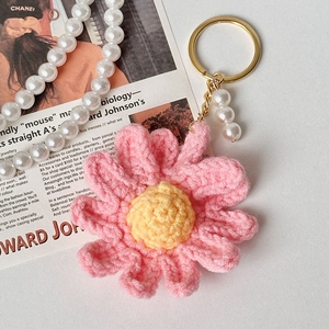 جديد الكروشيه عباد الشمس حقيبة الهاتف الملحقات اللؤلؤ مكرميه زهرة المفاتيح المنسوجة يدويا عباد الشمس القطيفة سلاسل المفاتيح اللعب - Product Image 5