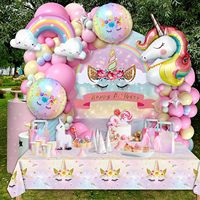 Décorations de fête sur le thème de la licorne, arche de ballons roses avec toile de fond, nappe, grands ballons en feuille auto-conçus pour fête d'anniversaire