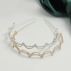 عصابة رأس معدنية ذهبية للنساء لامعة من حجر الراين طوق شعر نسائي أنيق عالي الجودة زهرة عصابة شعر - Product Image 5