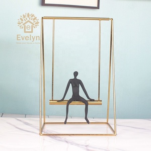Ornamen Logam Modern Bergaya Ayun, Patung Meja Warna Emas, Dekorasi Rumah, Aksesoris Tahun Baru - Product Image 2
