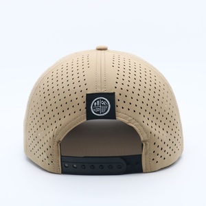 Gorra de Golf de 5 Paneles en Tela, Diseño Impermeable de Alto Rendimiento, Visera Curva Moderna, Parches de Goma Personalizados con Letras Impresas - Product Image 3