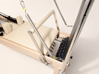 Mesin Pilates Cadillac Reformer Maple Kustom, Meja Trapeze Lengkap dengan Footbar Eksternal dan Box untuk Latihan di Studio