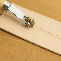 Rouleau de gaufrage en cuir à manche en bois avec roues à motifs en laiton, kit d'outils de marquage pour le cuir DIY pour ceintures, portefeuilles, sacs