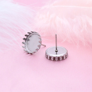 ฐานต่างหูสแตนเลสทรงกลมลายลูกไม้ขนาด 12 มม. สำหรับงาน DIY - Product Image 2