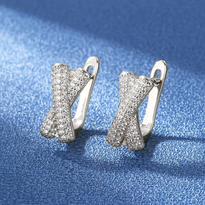 Orecchini di Diamanti Klloalsw in Oro Bianco 18K Massiccio, Taglio Brillante Rotondo, Gioielli di Lusso da Donna per Uso Quotidiano - Product Image 4