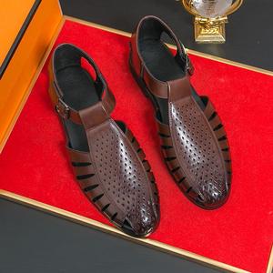 Nouveaux modèles de sandales et claquettes pour homme de haute qualité, authentiques, à brides croisées, avec bande élastique, style sportif, en cuir de vachette noir, mode printemps-été - Product Image 3