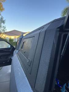 Hardtop de camionnette en aluminium manuel imperméable avec porte-bagages sur le toit, verrouillage et coffre arrière pour BYD Shark 6 - Product Image 6