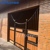 Écuries pour chevaux européennes de luxe sur mesure, grand format, économiques, en bambou, neuves et fonctionnelles