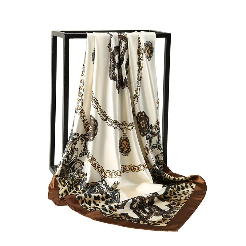 Foulard en soie imprimé léopard Design de marque de luxe 90*90cm Châle carré Femme Malaisie Foulard pour femmes