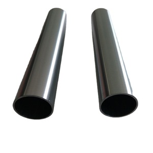 Tubería de acero de aleación de cromo y molibdeno en 10085 13crmo4-5 equivalente a ASTM A335 P12 - Product Image 1