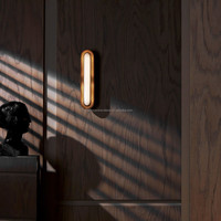 Applique murale en laiton America Design Circuit Sconce APPARATUS