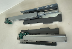 Glissières de <span class=keywords><strong>tiroir</strong></span> industrielles dissimulées à fermeture amortie AOLISHENG FK330, épaisseur 18 mm, rail triple caché pour cuisine et <span class=keywords><strong>atelier</strong></span> - Product Image 4