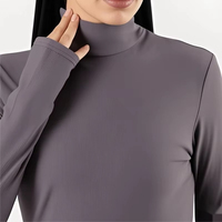 Nefes Alabilen Hafif Hızlı Kuruyan Özelleştirilebilir Tesettür Spor Yoga Kıyafeti Kadın Spor Giyim Spandeks/Polyester Uzun Kollu Aktif Giyim
