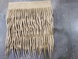 Fourniture <span class=keywords><strong>de</strong></span> chaume synthétique ignifuge et imperméable <span class=keywords><strong>de</strong></span> type paille, à longue durée <span class=keywords><strong>de</strong></span> vie, pour <span class=keywords><strong>cabane</strong></span> <span class=keywords><strong>de</strong></span> <span class=keywords><strong>Bali</strong></span> - Product Image 2