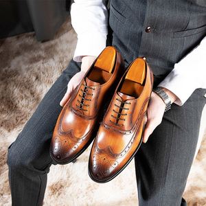 Zapatos de Hombre Formales de Negocios Hechos a Mano con Cordones de Cuero Genuino Impermeables para Otoño - Product Image 1
