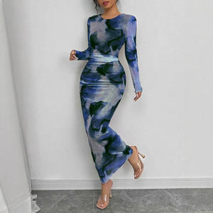 Elegante Abito Aderente con Collo Tondo in Rete, Motivo Tie-Dye Sfumato, Maniche Lunghe Vintage per Donna - Product Image 3