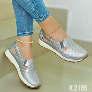 <span class=keywords><strong>Scarpe</strong></span> Casual Grandi da <span class=keywords><strong>Donna</strong></span> Traspiranti Tinta Unita <span class=keywords><strong>Comode</strong></span> Slip-On Punta Tonda Piattaforma Suola Morbida Semplici per Tempo Libero e Viaggi - Product Image 3