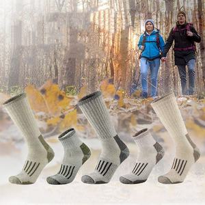 Vente en gros <span class=keywords><strong>100</strong></span>% laine mérinos Chaussettes d'extérieur d'hiver en éponge épaisse Heavy Duty Casual Anti-Bactérien Travail Chasse Randonnée Chaussettes pour hommes - Product Image 1