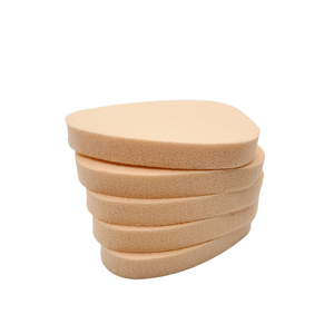 ฟองน้ำแต่งหน้ารูปสามเหลี่ยมขนาดเล็ก สำหรับลงรองพื้นแบบผงและแบบน้ำ - Product Image 4