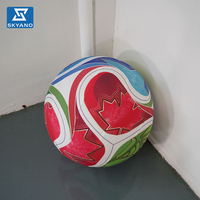 Modèle de ballon de football gonflable personnalisé pour la décoration d'événements sportifs en plein air ou la promotion de festivals sportifs