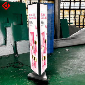 Soporte Triangular <span class=keywords><strong>de</strong></span> 3 lados personalizado, <span class=keywords><strong>caja</strong></span> <span class=keywords><strong>de</strong></span> <span class=keywords><strong>luz</strong></span> LED, menú, póster, tablero <span class=keywords><strong>de</strong></span> exhibición, acrílico giratorio, <span class=keywords><strong>caja</strong></span> <span class=keywords><strong>de</strong></span> <span class=keywords><strong>luz</strong></span> LED <span class=keywords><strong>para</strong></span> menú - Product Image 1