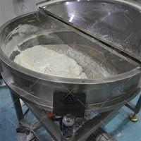 Petite machine d'emballage automatique VFFS 320D pour poudre de manioc/peinture/kava/épices/levure/jaggery/tomate/comprimés/fruits en sachets