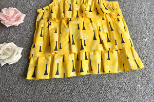 Compra en Línea: Conjunto de Camiseta sin Mangas con Estampado Completo y Pantalones Blancos para Niñas, de Proveedor Chino - Product Image 3