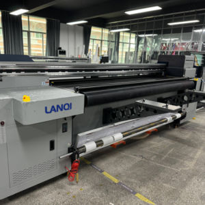 LANQI RM3300Pro UV hibrid yazıcı BYHX kurulu THK Guid ray yüksek çözünürlüklü yüksek hızlı UV BASKI MAKİNESİ fabrika kaynağı - Product Image 1