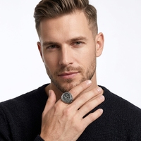 Bague en acier titane pour homme, motif rétro du dieu pharaon égyptien Anubis, bague de doigt unique