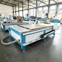 Machine de fraisage CNC 4 axes avec moteur servo rotatif, table à vide, unité de production de meubles de cuisine sur mesure, commande PLC