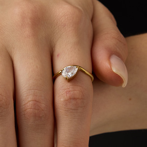 18K chapado en oro no se deslustre joyería de acero inoxidable delicado circón eternidad anillo apilable fino - Product Image 2